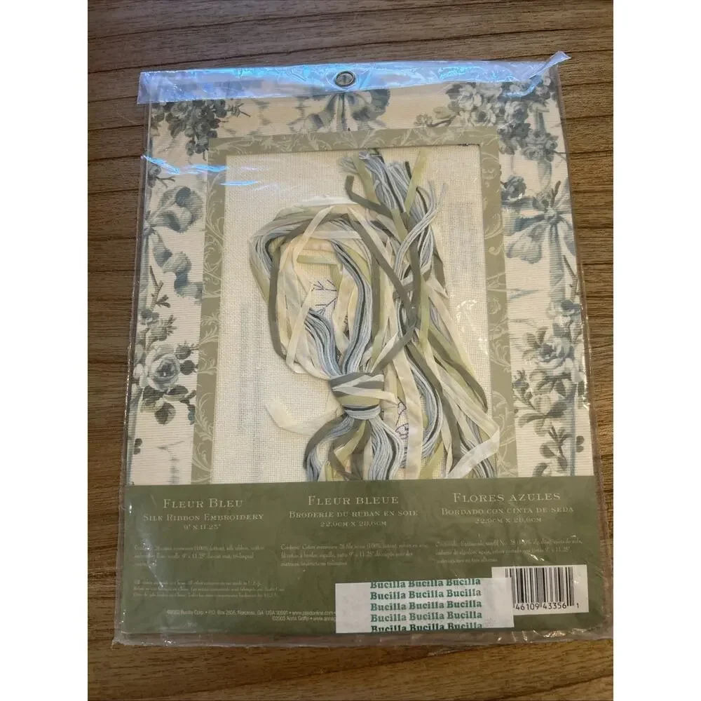Vintage Bucilla Anna Griffin Silk Ribbon Fleur Bleu Embroidery Kit 43356 NEW‎